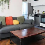 Apartment In The Heart Of The Marais