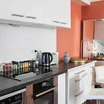 Apartment In The Heart Of The Marais